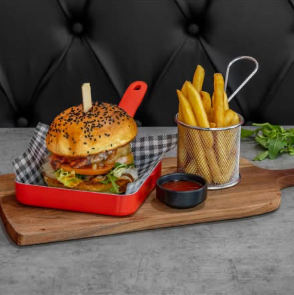SMOKY BEEF GRILL BURGER